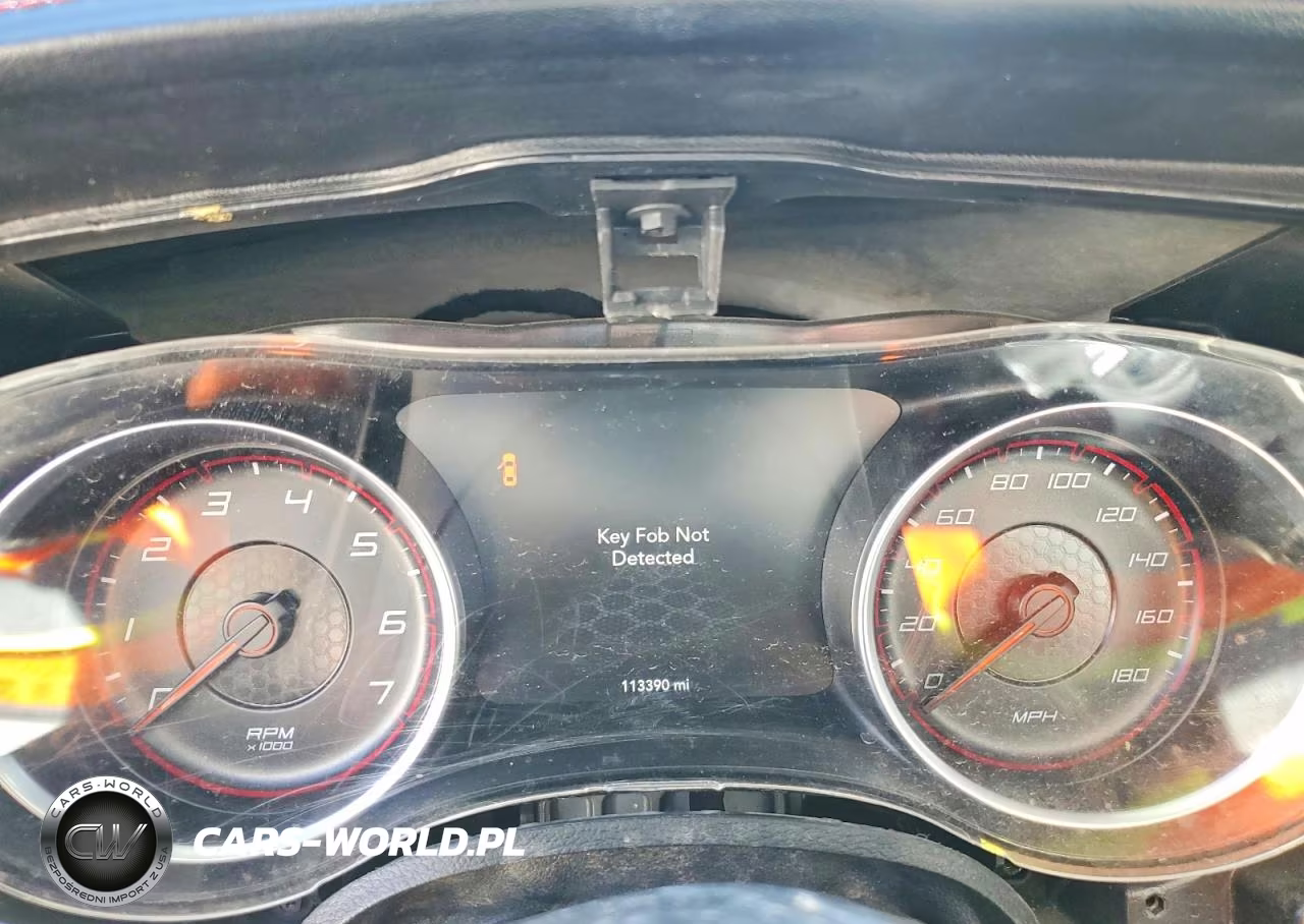 2019 Dodge Charger Scat Pack VIN:2C3CDXGJ9KH592347 - 9