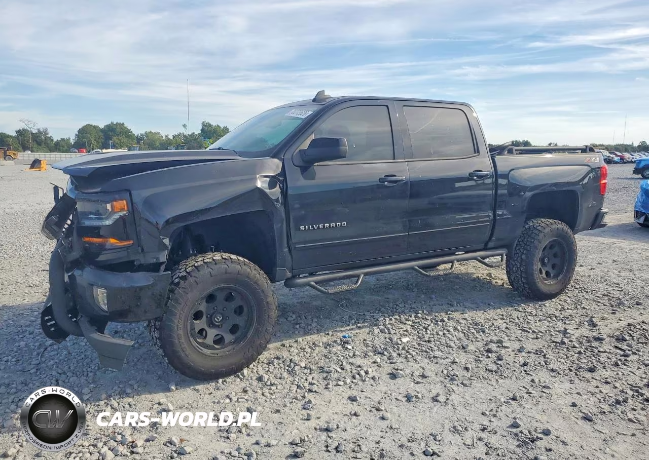2018 Chevrolet Silverado K1500 Lt VIN:3GCUKREC4JG479149 - 1