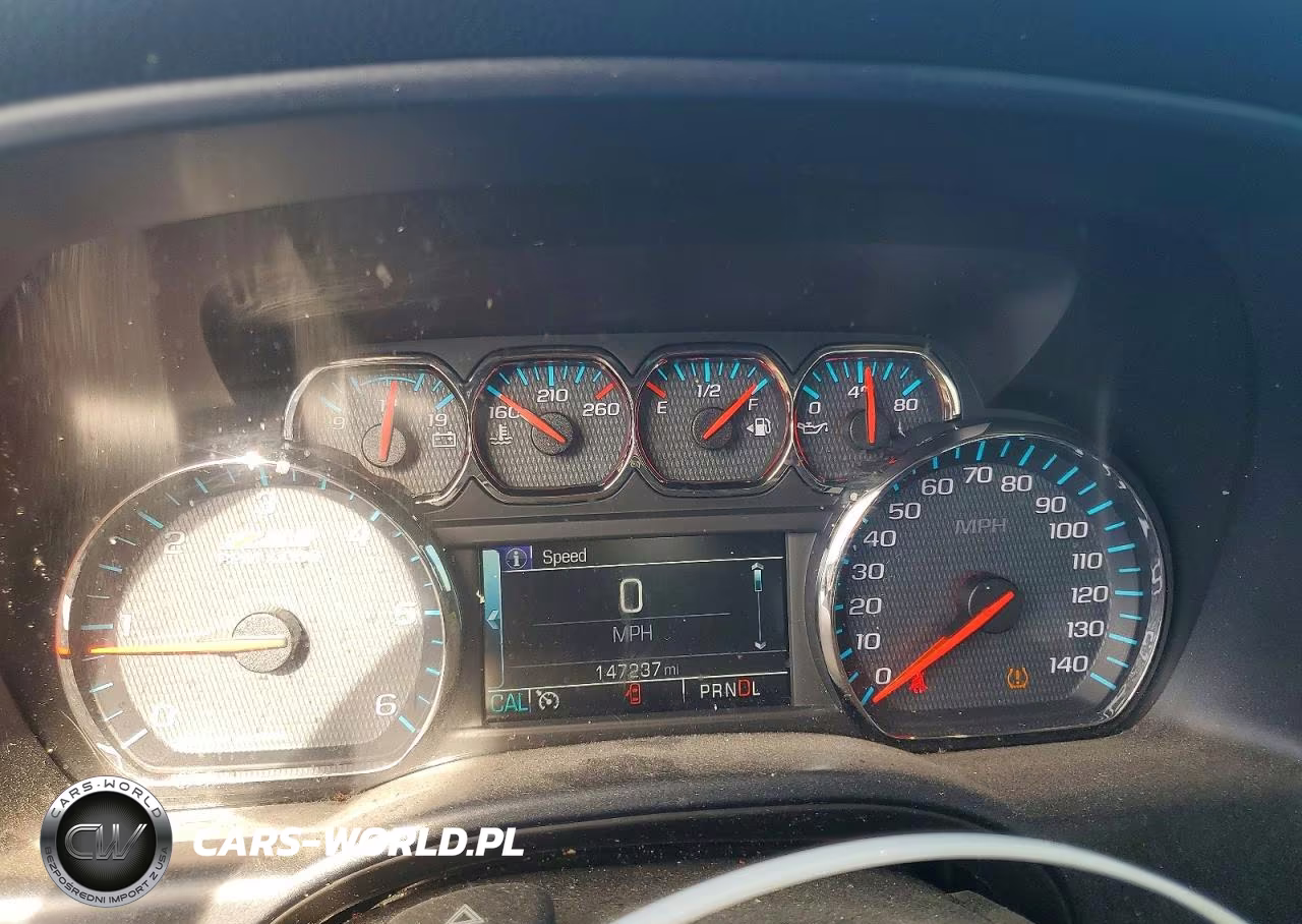 2018 Chevrolet Silverado K1500 Lt VIN:3GCUKREC4JG479149 - 9