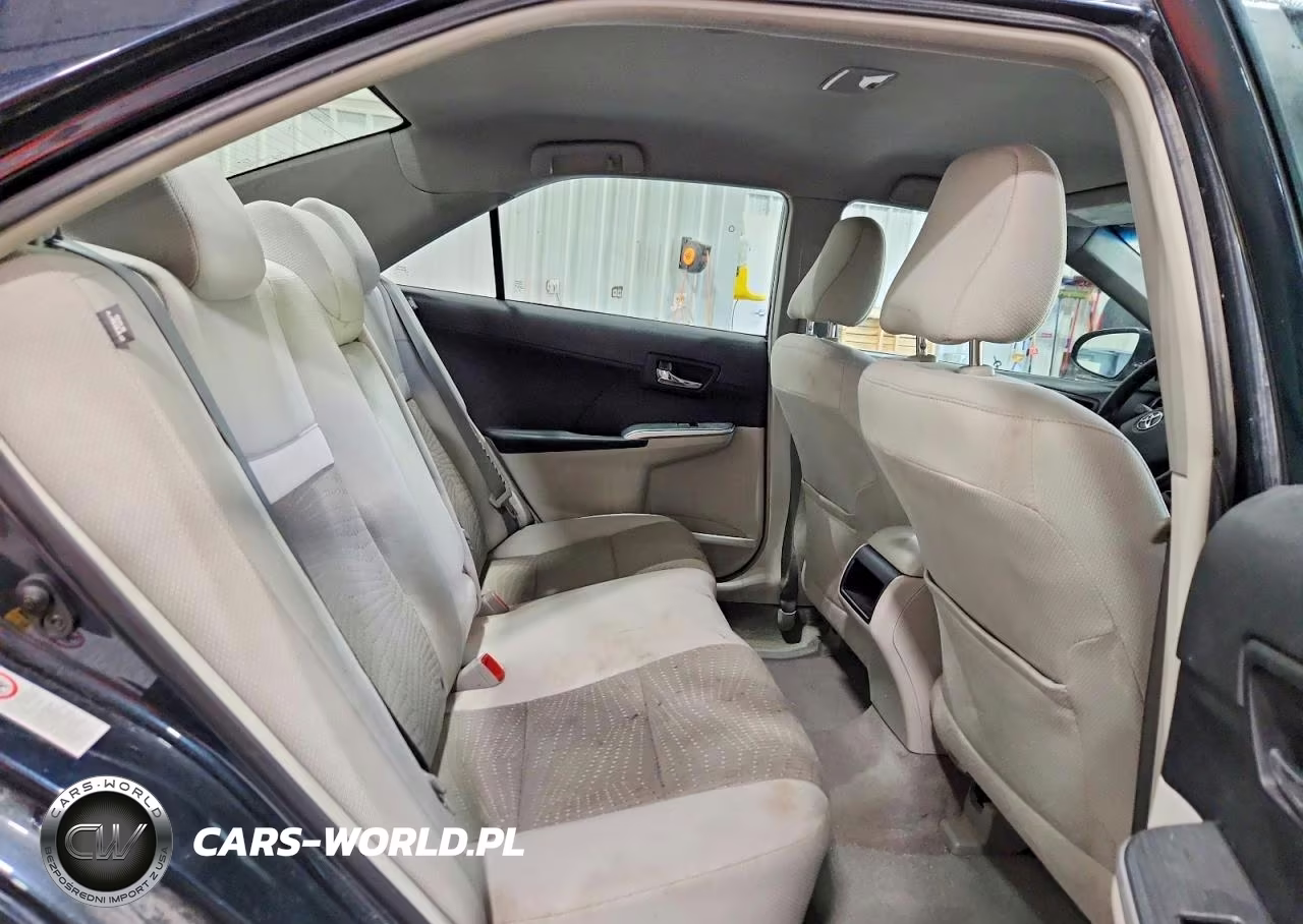 2012 Toyota Camry Hybrid Le VIN:4T1BD1FK4CU052199 - 10