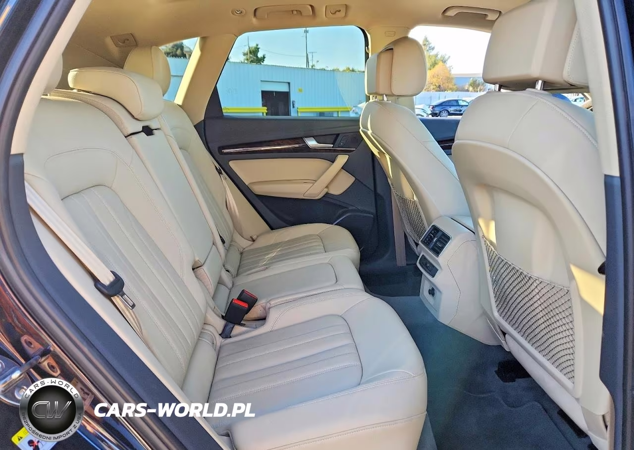 2018 Audi Q5 Premium Plus VIN:WA1BNAFY3J2053451 - 11