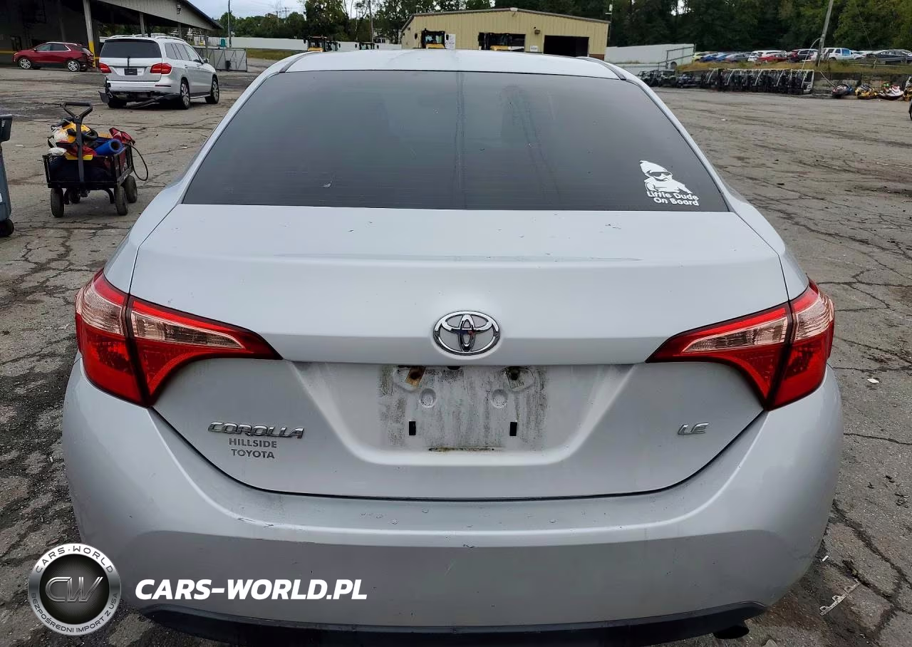2019 Toyota Corolla Le VIN:2T1BURHE8KC160444 - 6