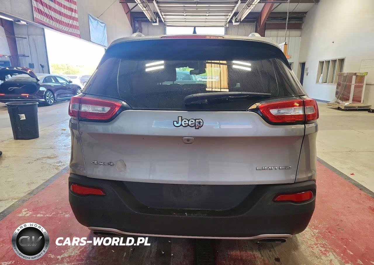 2015 Jeep Cherokee Limited VIN:1C4PJMDS6FW758817 - 6