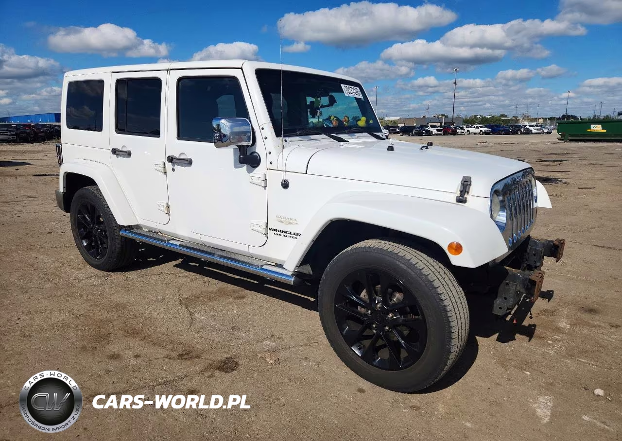 2011 Jeep Wrangler Unlimited Sahara VIN:1J4HA5H14BL575952 - 4