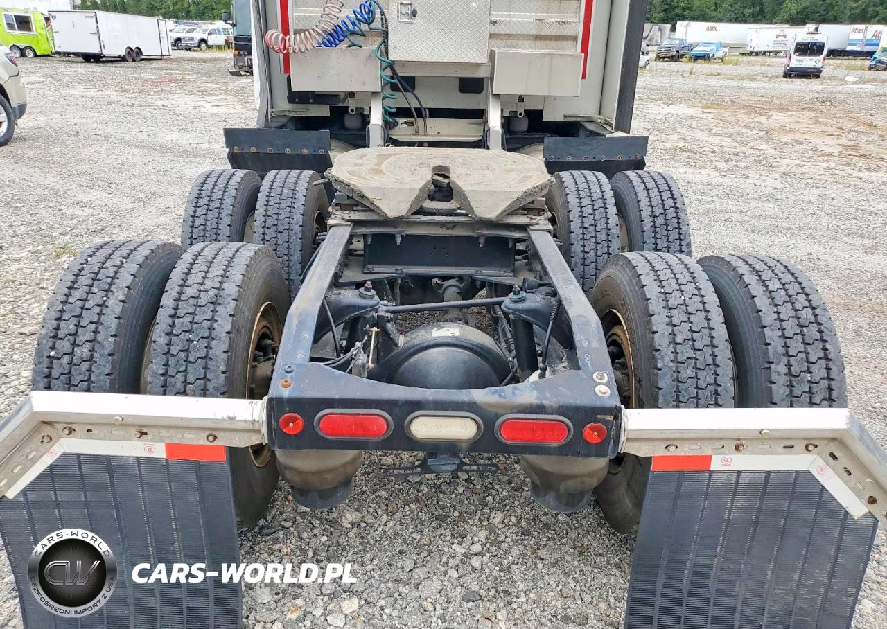 2019 Peterbilt 579 Semi Truck VIN:1XPBDP9X0KD612988 - 14