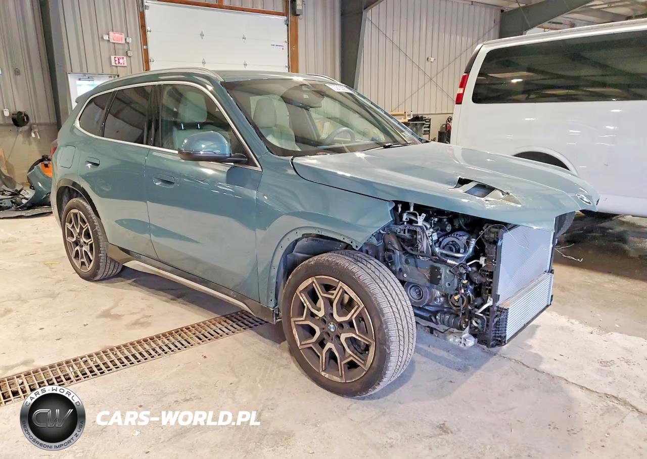 2025 BMW X1 xDrive28I VIN:WBX73EF04S5300773 - 4