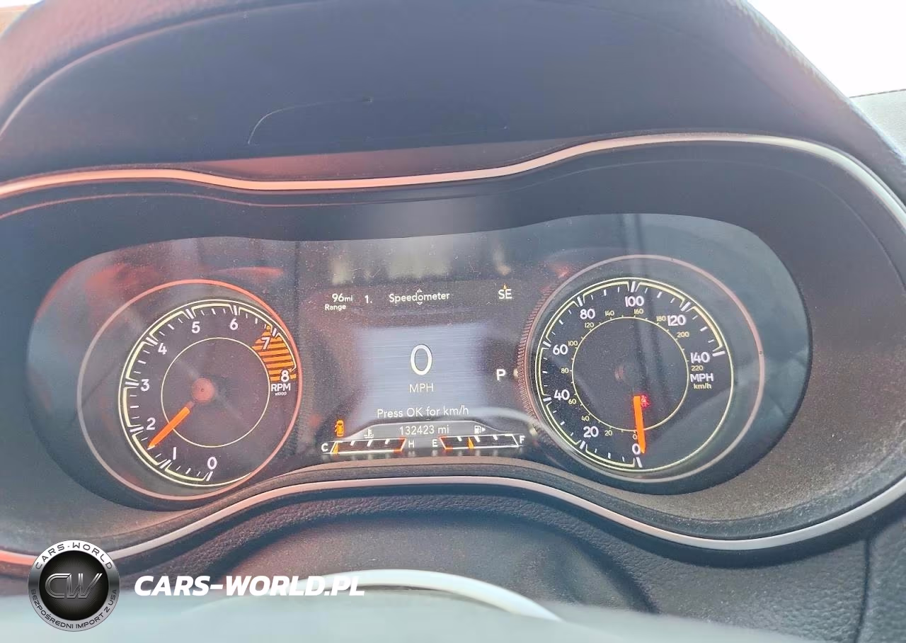 2019 Jeep Cherokee Limited VIN:1C4PJMDX8KD397236 - 9