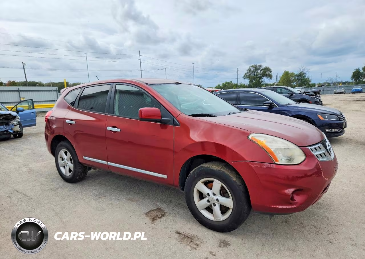 2013 Nissan Rogue S VIN:JN8AS5MV5DW151280 - 4