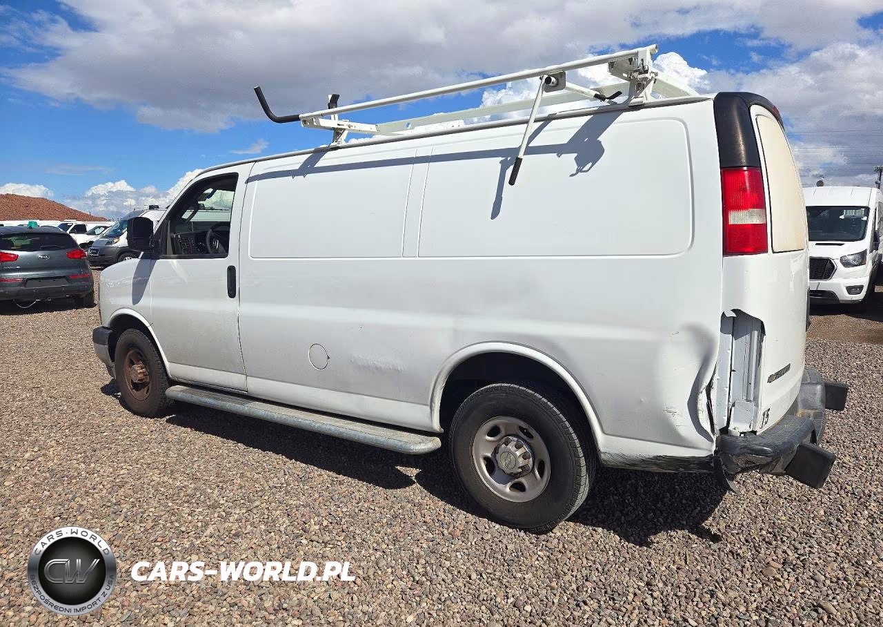 2019 Chevrolet Express G2500 VIN:1GCWGAFG7K1251384 - 2