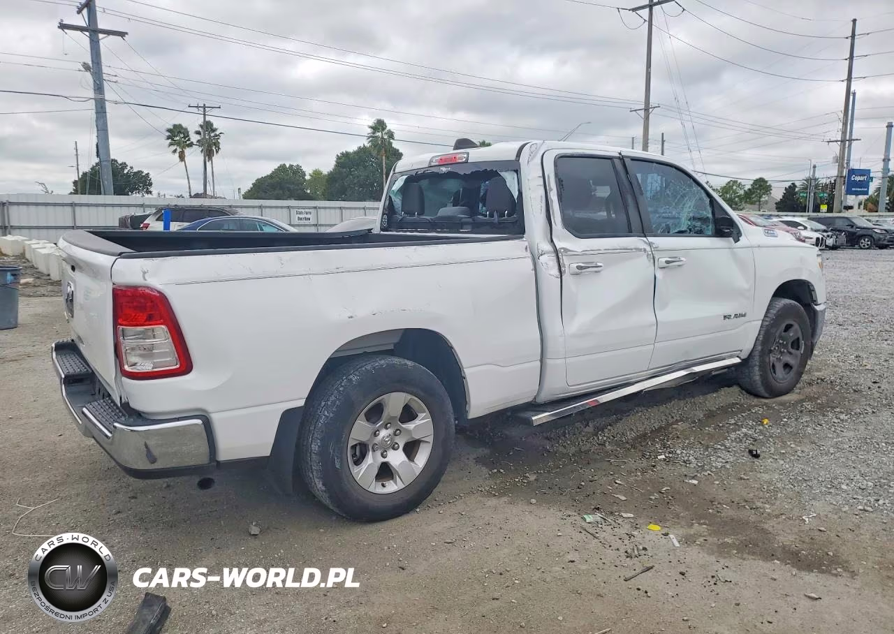 2022 Ram 1500 Big Horn-Lone Star VIN:1C6RREBG3NN451946 - 3