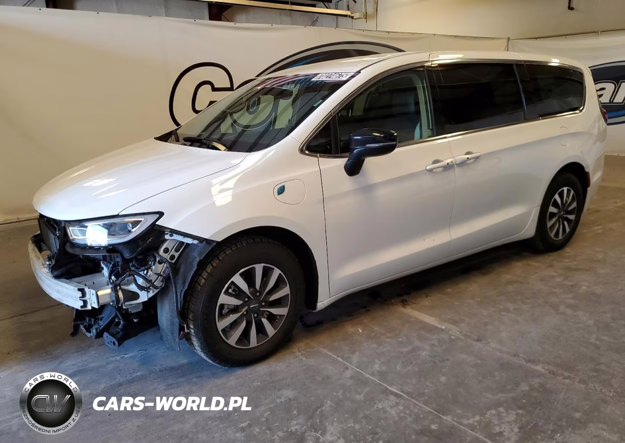 2024 Chrysler Pacifica Hybrid Select VIN:2C4RC1S76RR117745 - 1