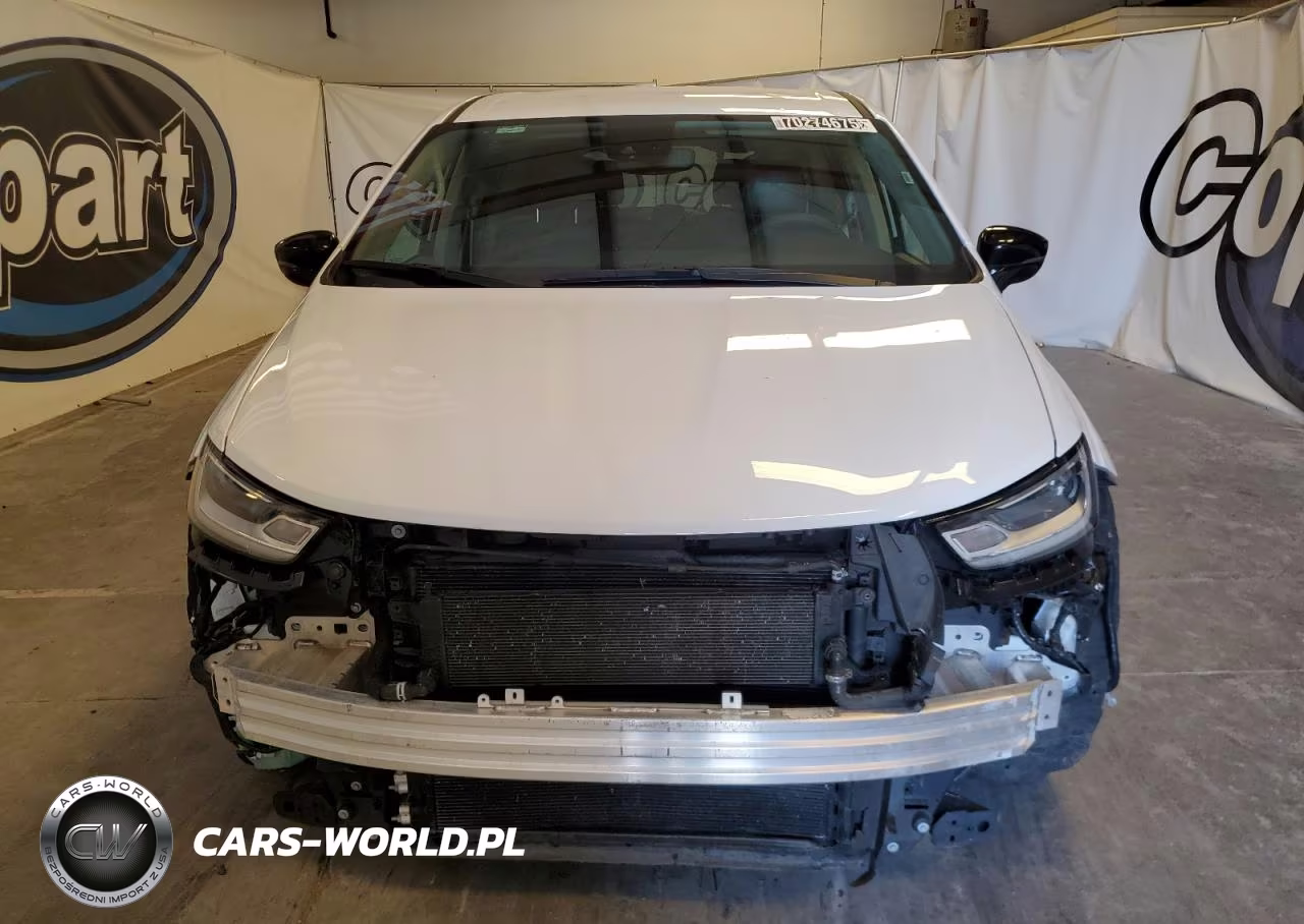 2024 Chrysler Pacifica Hybrid Select VIN:2C4RC1S76RR117745 - 5
