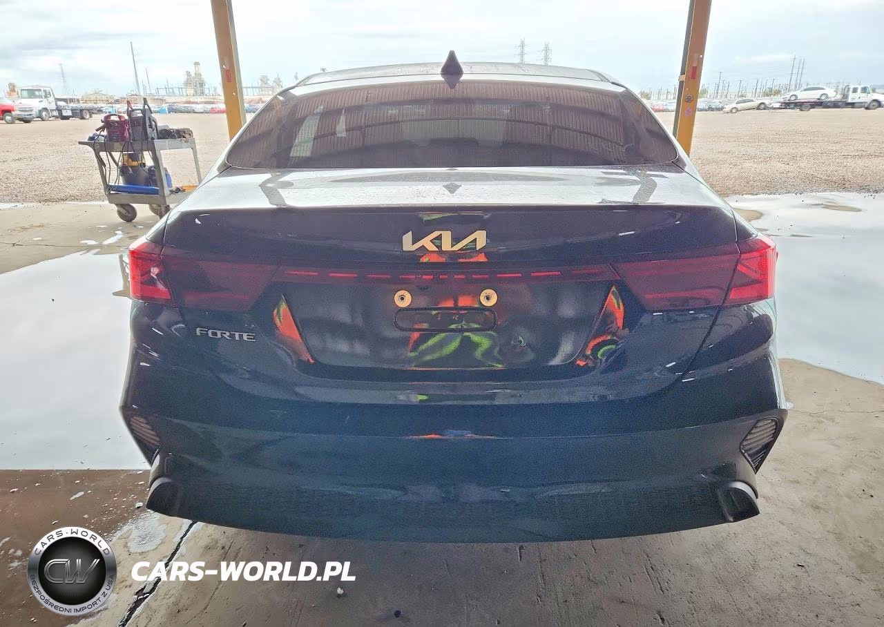 2023 Kia Forte Lxs VIN:3KPF24AD8PE628452 - 6