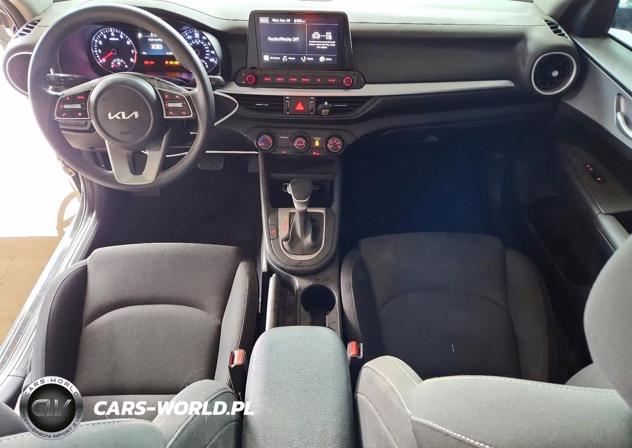 2023 Kia Forte Lxs VIN:3KPF24AD8PE628452 - 8
