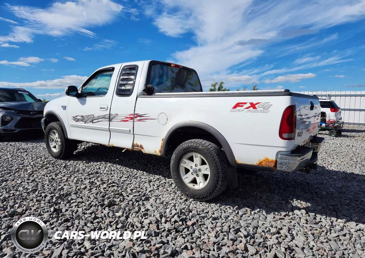2002 Ford F150 VIN:2FTRX18L82CA15607 - 2