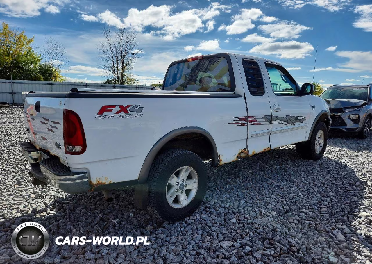 2002 Ford F150 VIN:2FTRX18L82CA15607 - 3