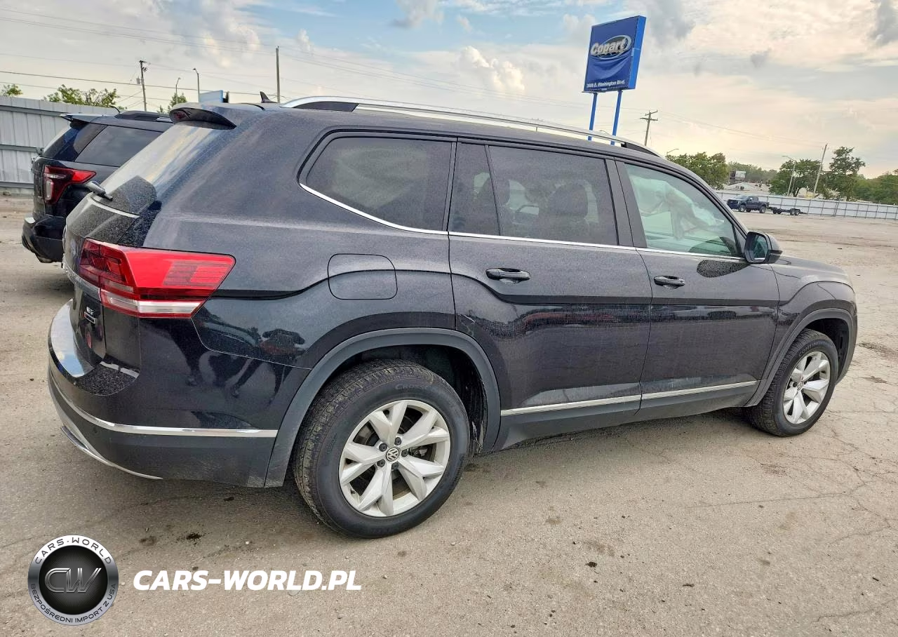 2018 Volkswagen Atlas Sel VIN:1V2MR2CA5JC514822 - 3