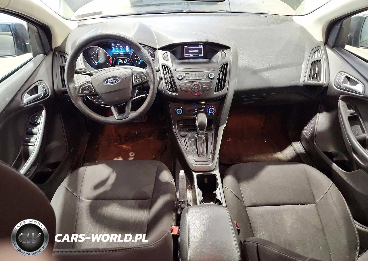 2018 Ford Focus Se VIN:1FADP3K22JL315627 - 8