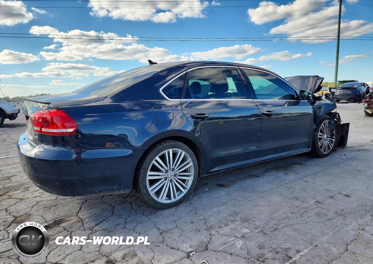 2014 Volkswagen Passat Se VIN:1VWBT7A33EC085419 - 3