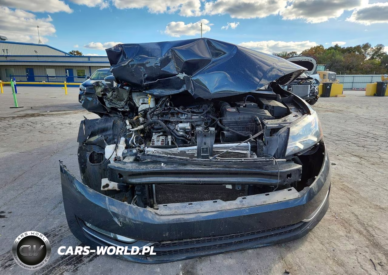 2014 Volkswagen Passat Se VIN:1VWBT7A33EC085419 - 5