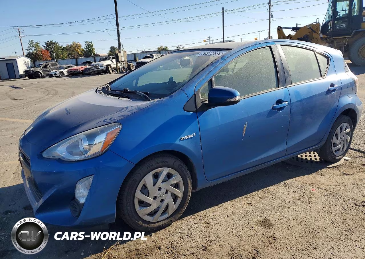 2015 Toyota Prius C Two