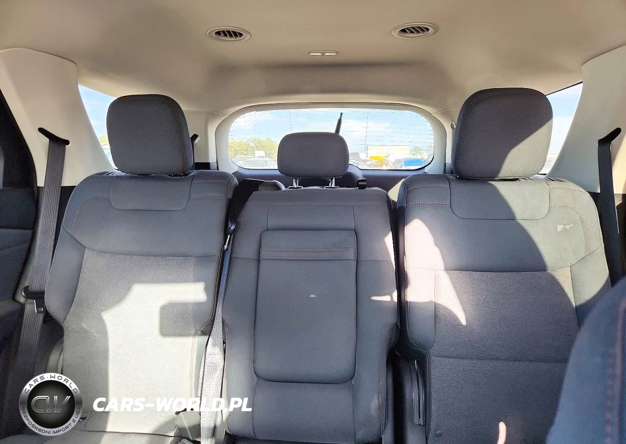 2025 Ford Explorer Active VIN:1FMUK8DH9SGA21204 - 10