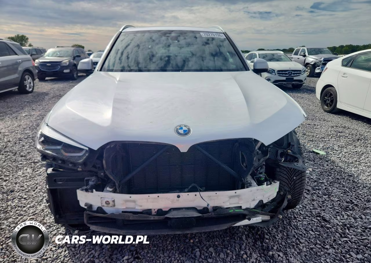 2021 BMW X4 4D 4Wd VIN:5UXCR6C00M9E36027 - 5