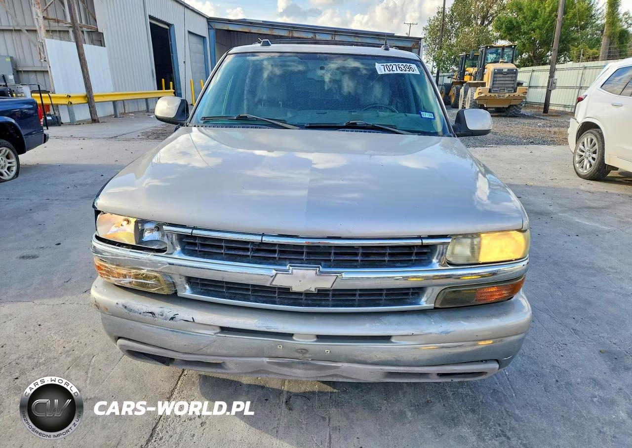 2004 Chevrolet Suburban C1500 VIN:3GNEC16Z84G142601 - 5