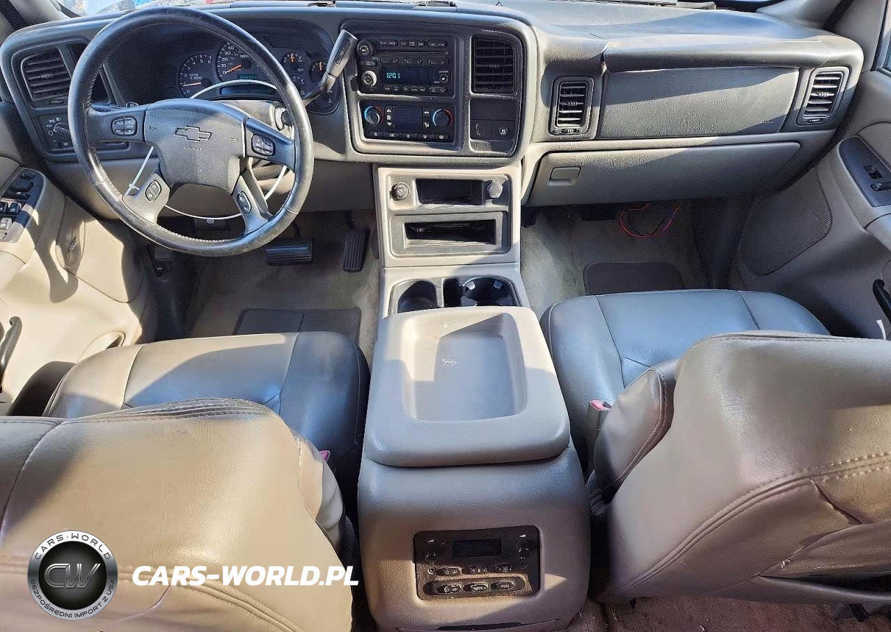 2004 Chevrolet Suburban C1500 VIN:3GNEC16Z84G142601 - 8