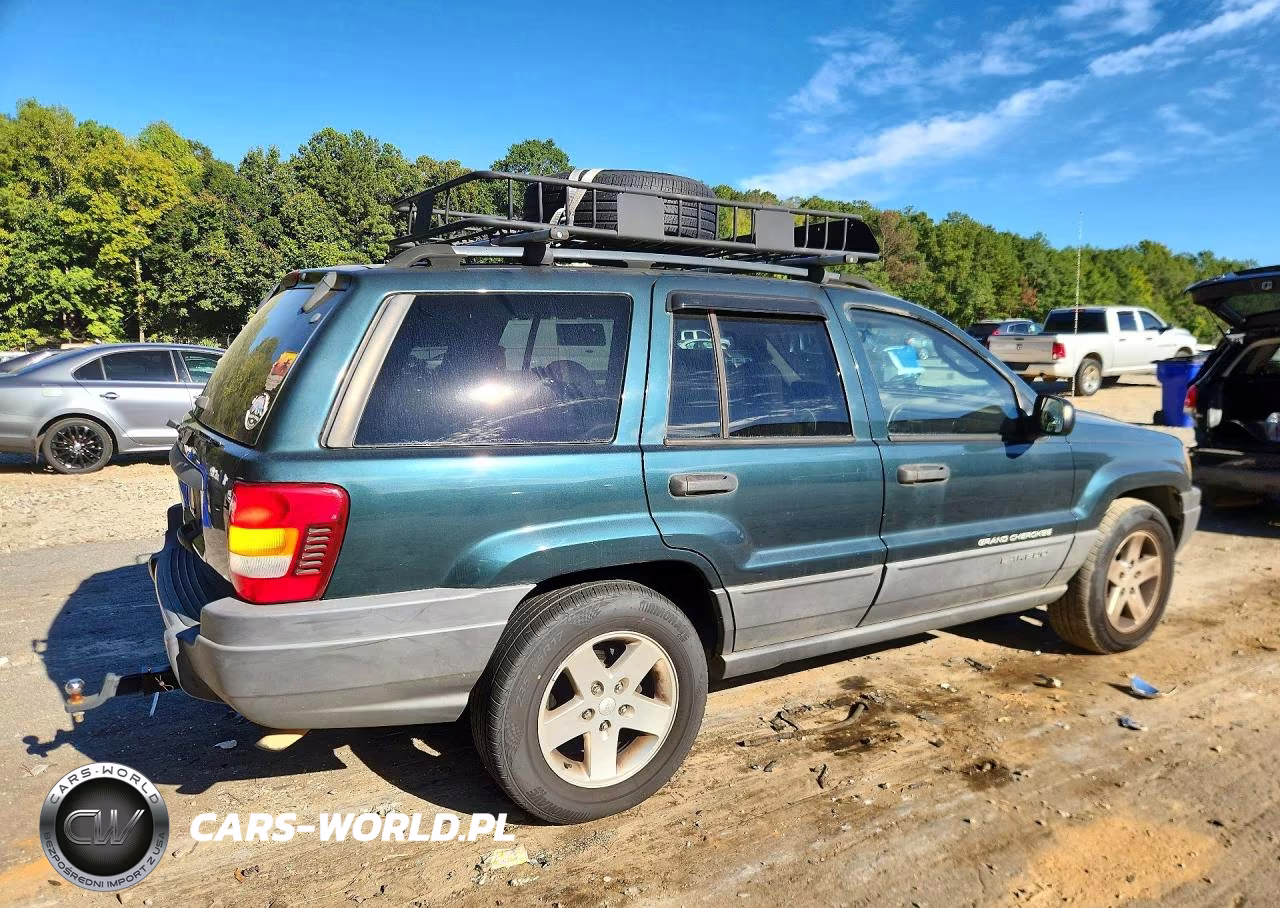 2004 Jeep Grand Cherokee Laredo VIN:1J4GX48S24C416752 - 3