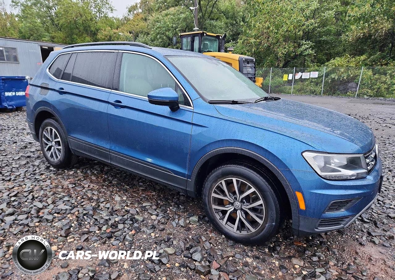 2019 Volkswagen Tiguan Se VIN:3VV2B7AXXKM075183 - 4