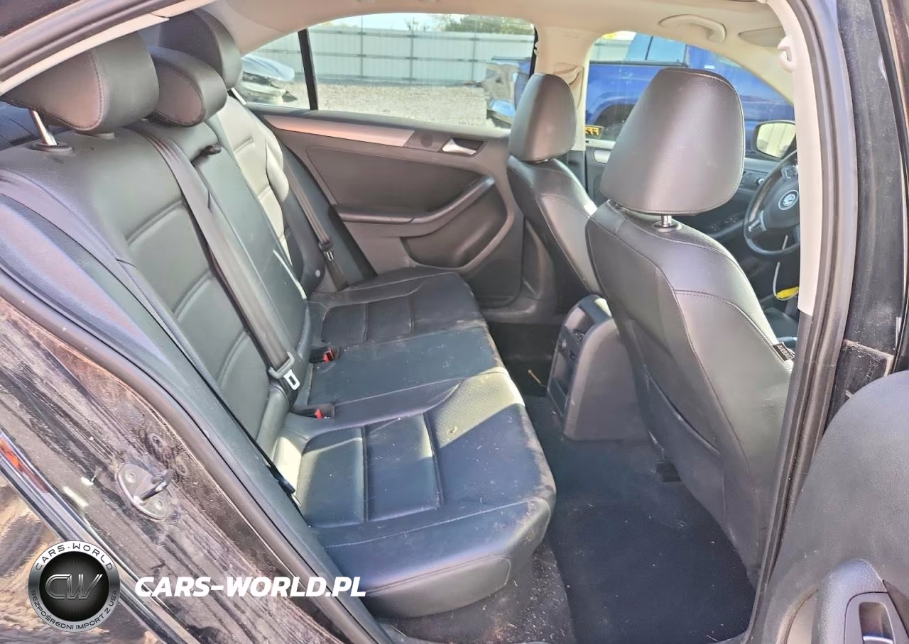 2013 Volkswagen Jetta Tdi VIN:3VWLL7AJXDM383630 - 10