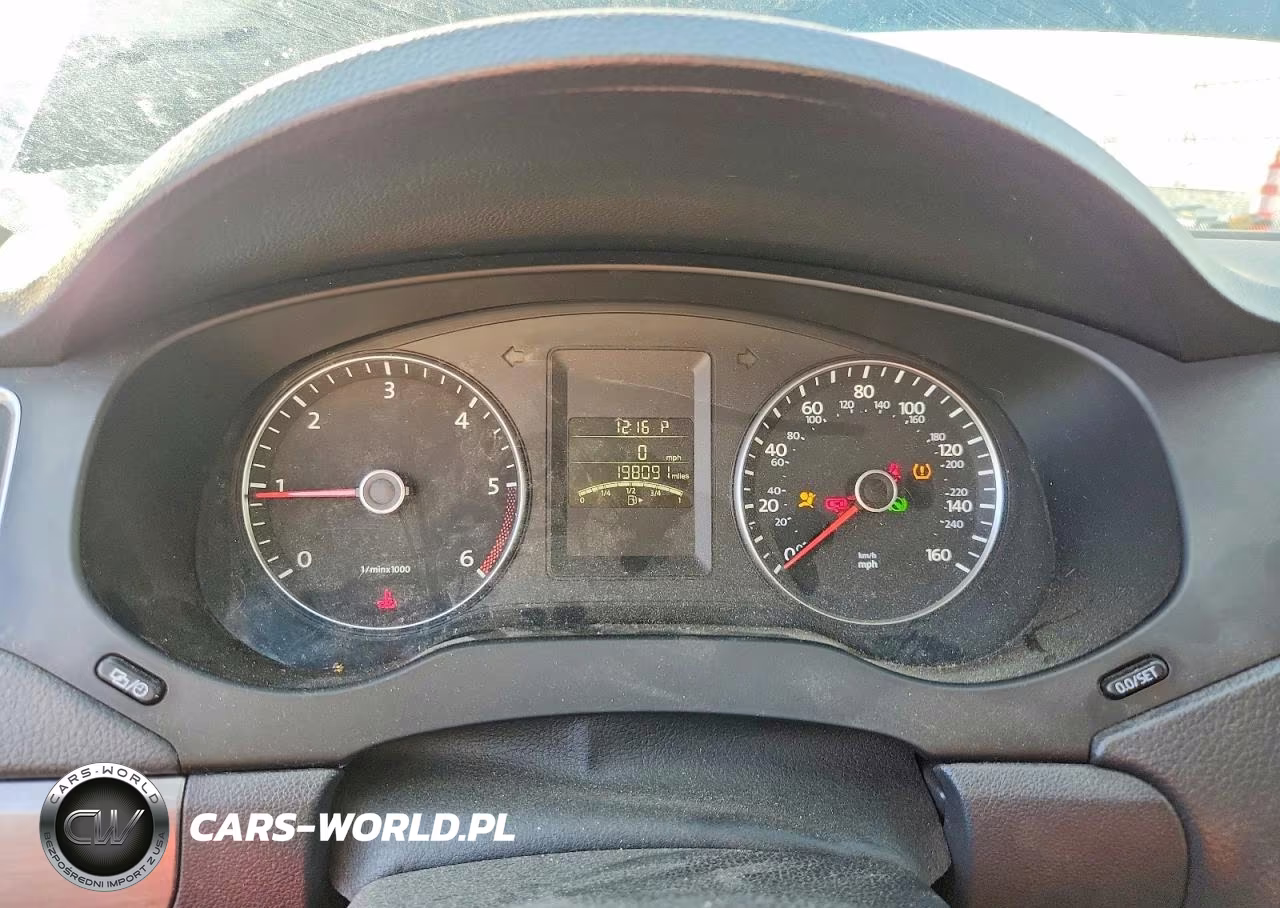 2013 Volkswagen Jetta Tdi VIN:3VWLL7AJXDM383630 - 9