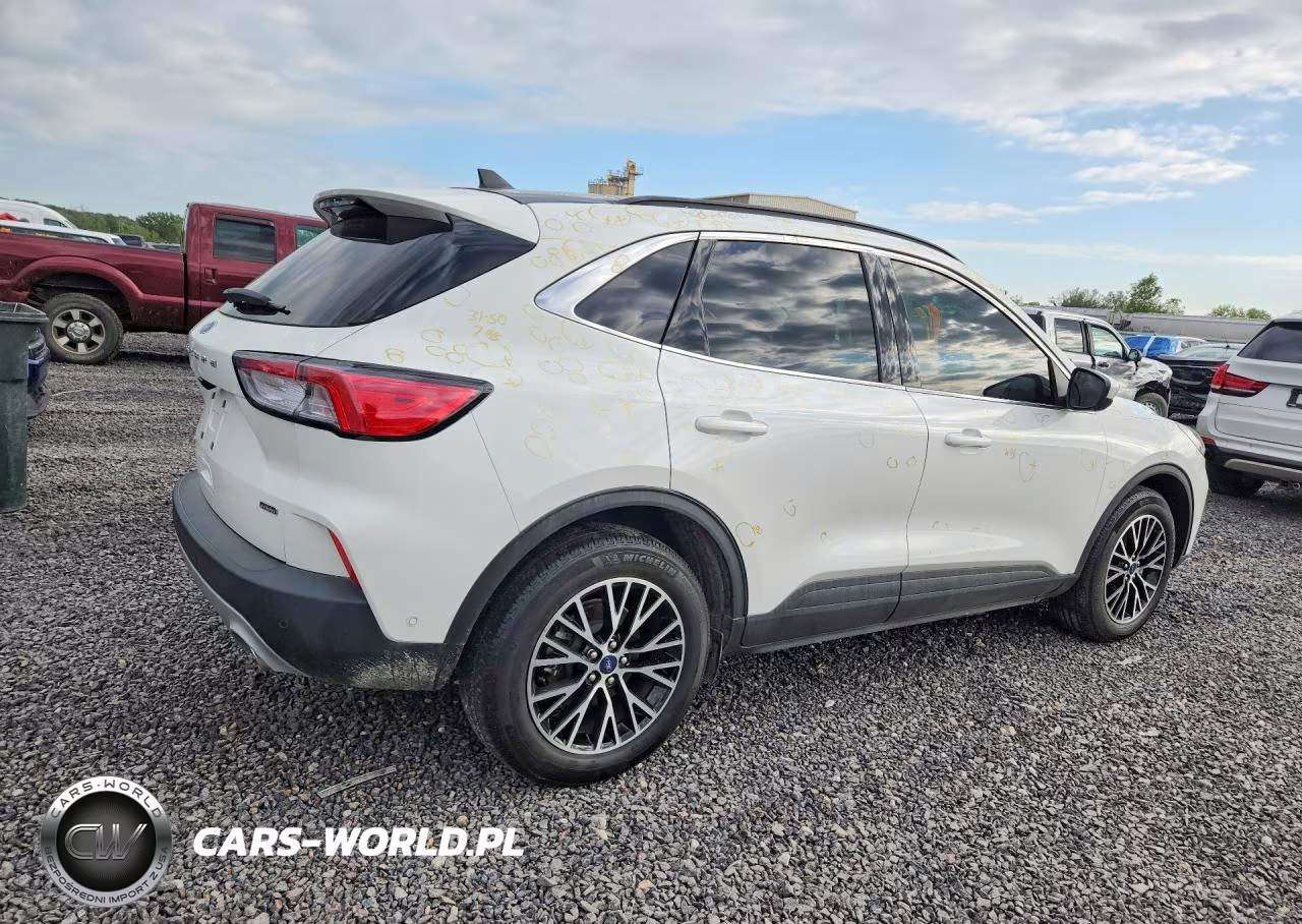 2022 Ford Escape Titanium VIN:1FMCU0LZ1NUA63213 - 3