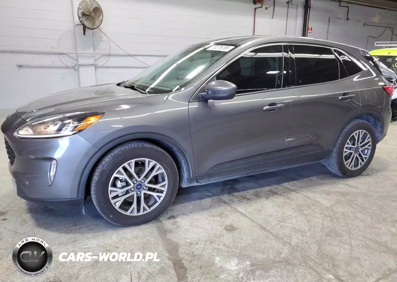 2022 Ford Escape Sel