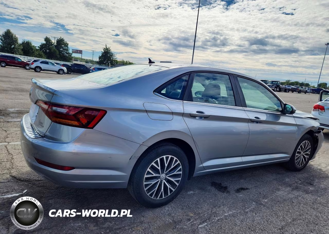 2019 Volkswagen Jetta S VIN:3VWC57BU6KM243591 - 3