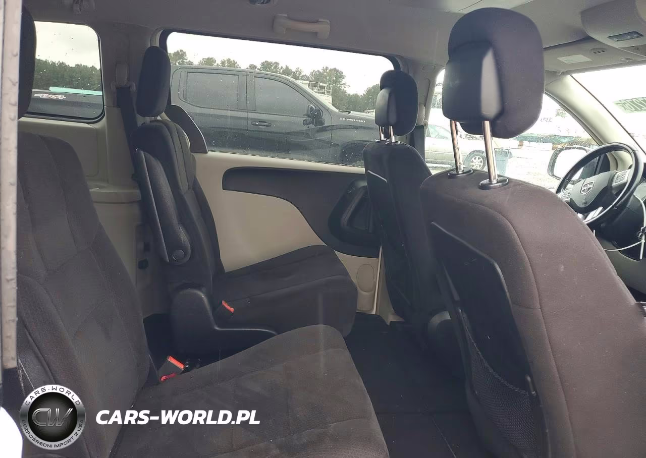 2011 Dodge Grand Caravan Crew VIN:2D4RN5DG4BR657828 - 11