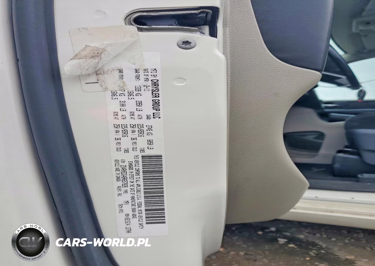 2011 Dodge Grand Caravan Crew VIN:2D4RN5DG4BR657828 - 13