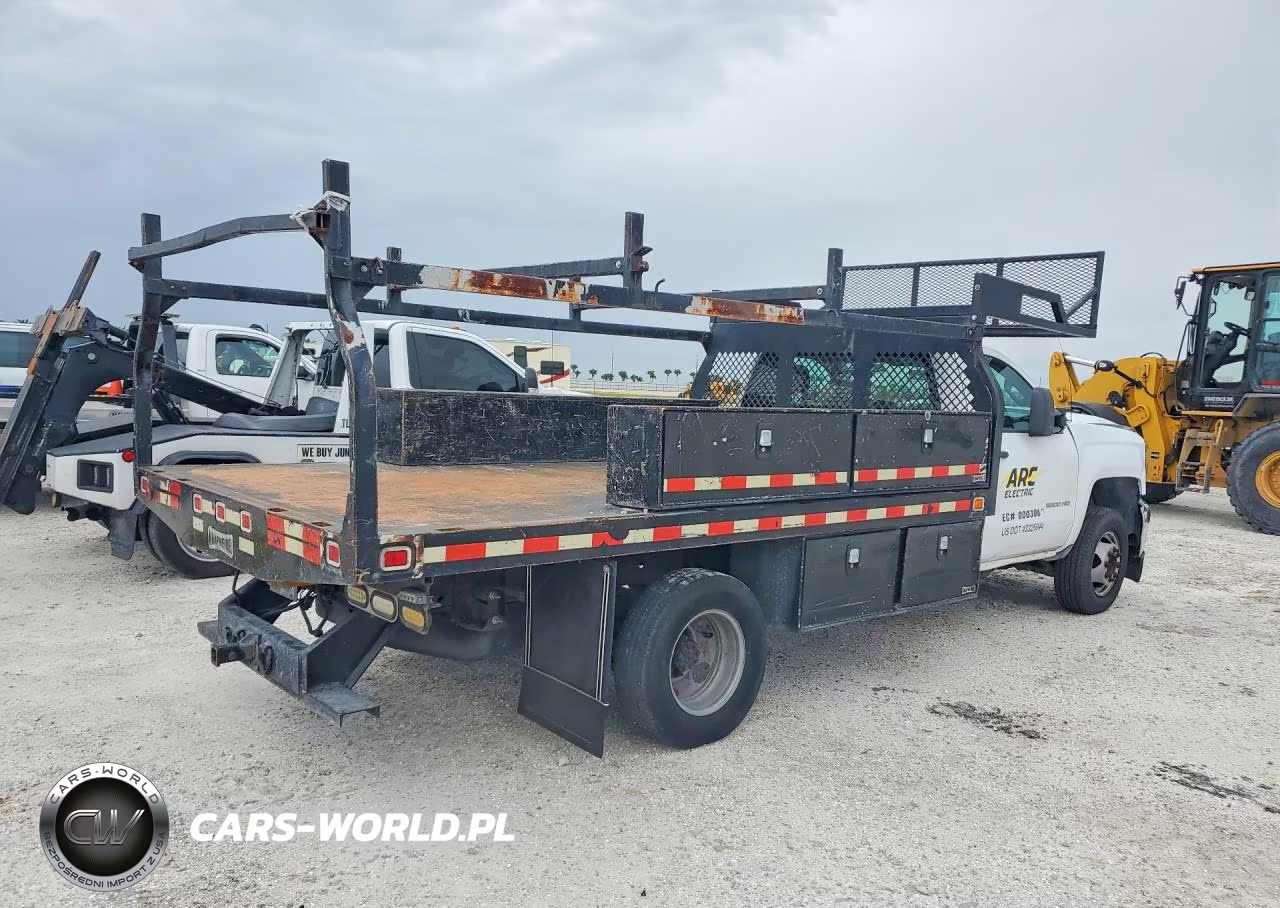 2017 Chevrolet Silverado C3500 VIN:1GB3CYCG1HF247830 - 3