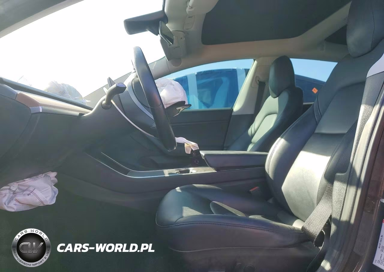 2018 Tesla Model 3 VIN:5YJ3E1EB2JF128600 - 7