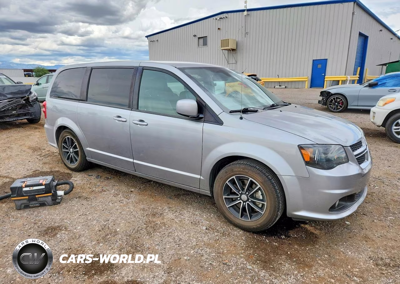 2019 Dodge Grand Caravan Gt VIN:2C4RDGEG6KR658277 - 4