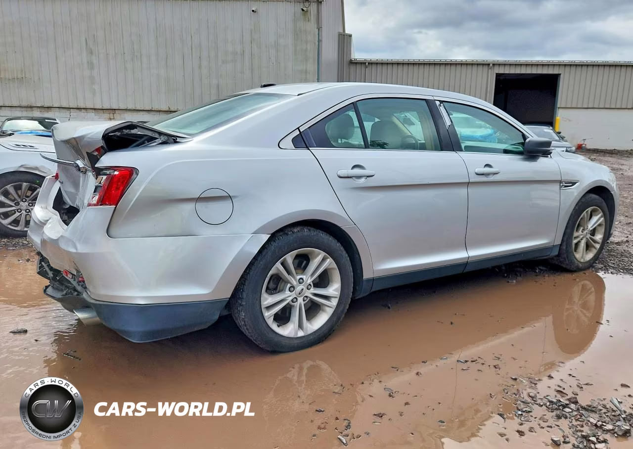 2015 Ford Taurus Se VIN:1FAHP2D85FG140674 - 3