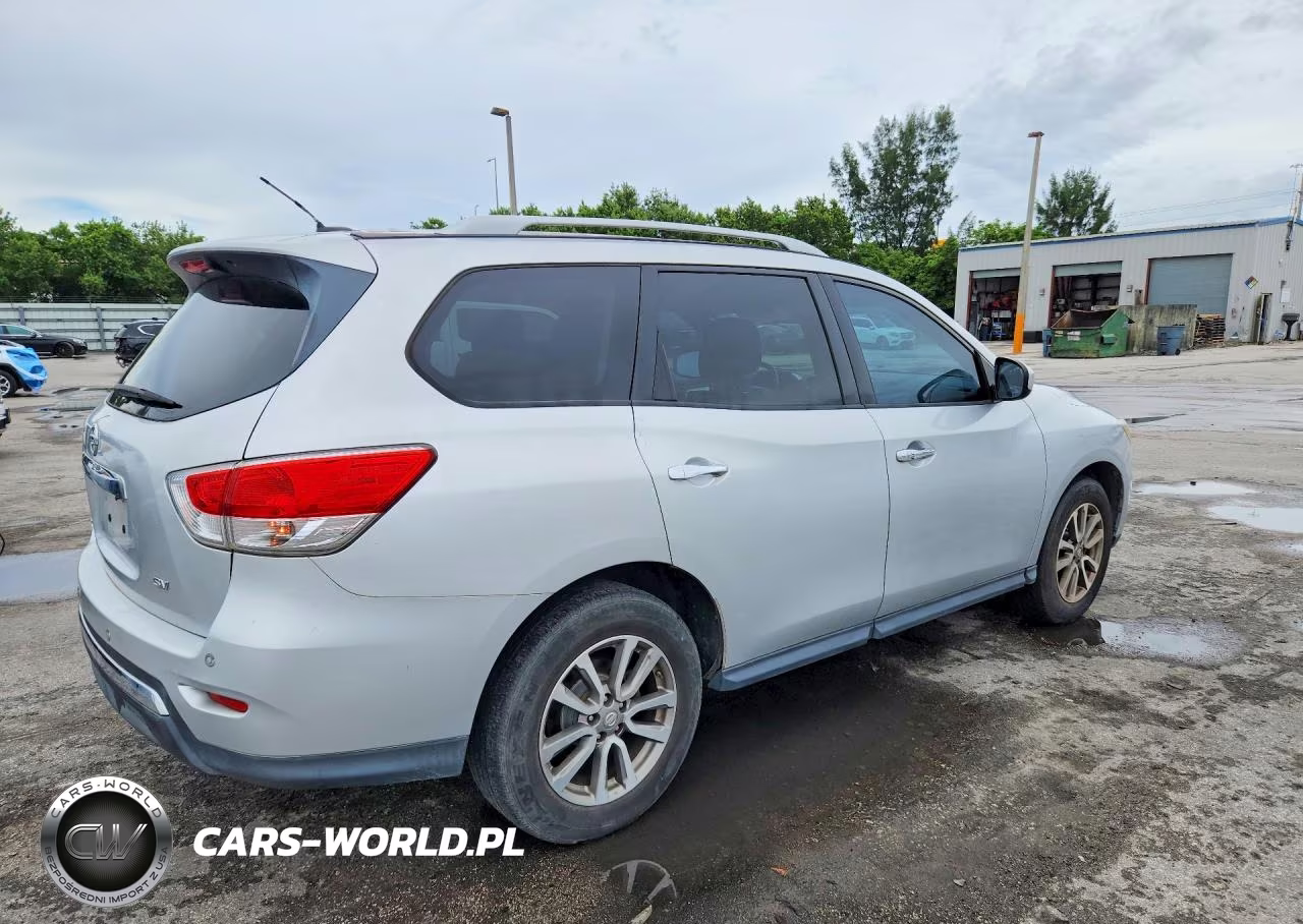 2014 Nissan Pathfinder S VIN:5N1AR2MN4EC651581 - 3
