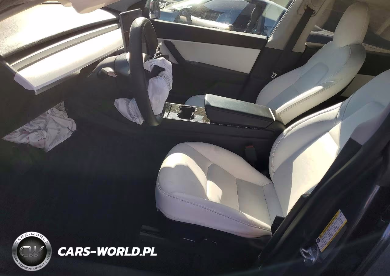 2021 Tesla Model Y VIN:5YJYGDEE6MF069017 - 7