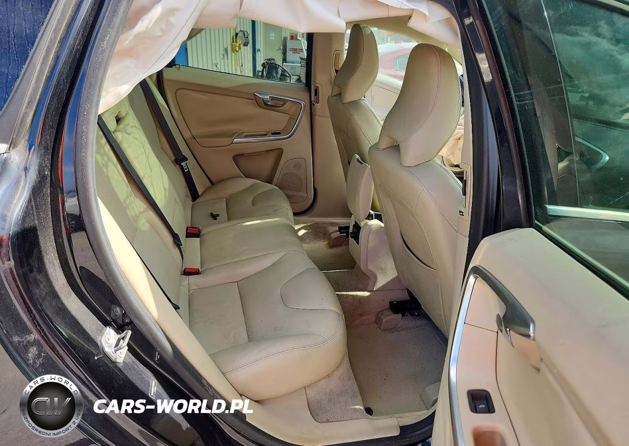 2015 Volvo Xc60 T5 Premier VIN:YV440MDK5F2744899 - 11
