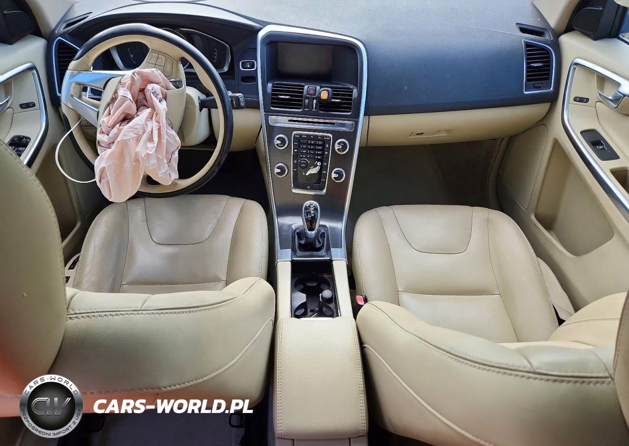 2015 Volvo Xc60 T5 Premier VIN:YV440MDK5F2744899 - 8