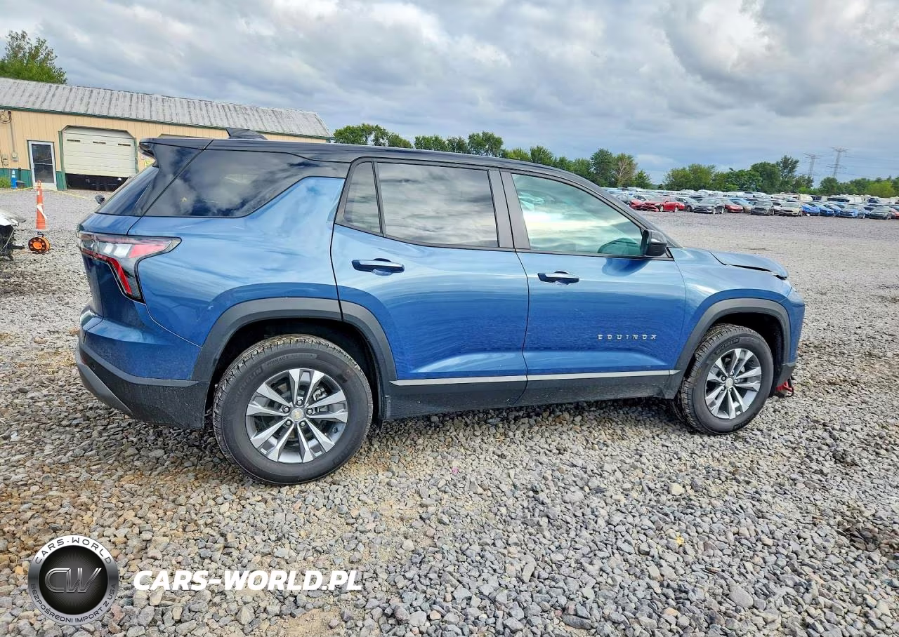 2026 Chevrolet Equinox Lt VIN:3GNAXPEG4TL117478 - 3