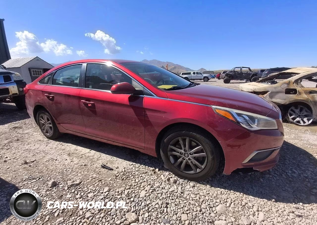 2016 Hyundai Sonata Se VIN:5NPE24AF4GH270257 - 4