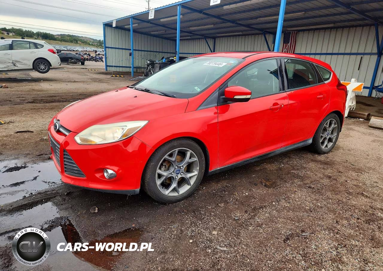 2014 Ford Focus Sedan (5 Doors – zdjęcie 1 z 12