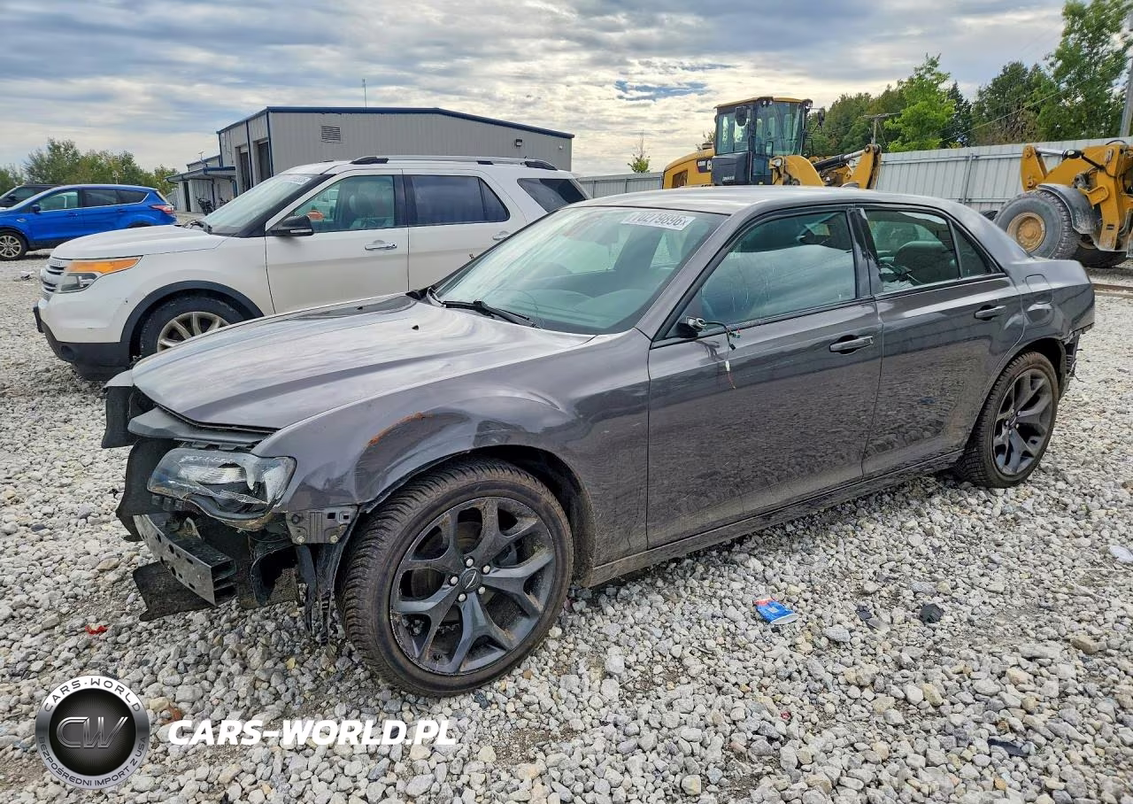 2021 Chrysler 300 S VIN:2C3CCABG4MH528893 - 1